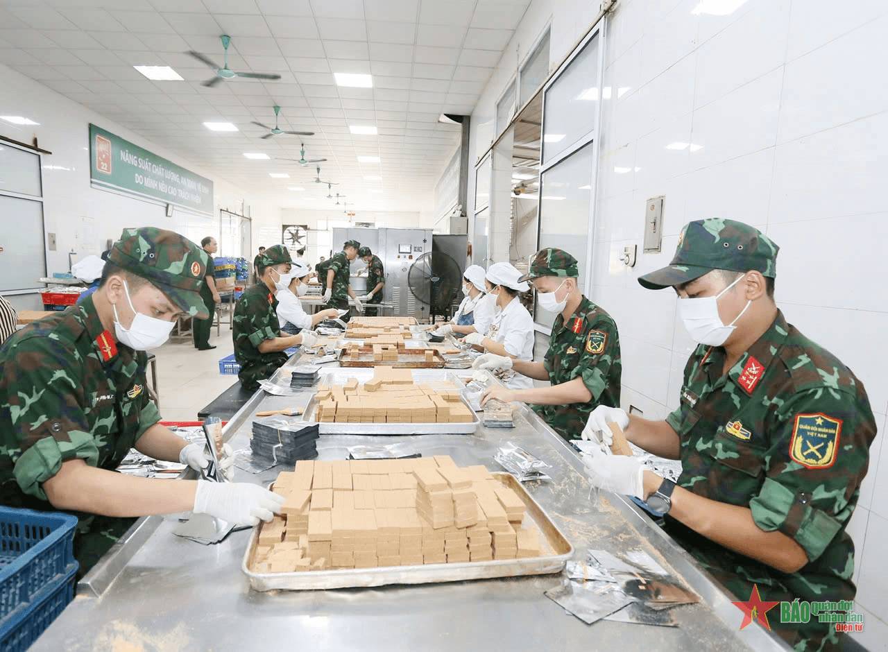 Học viện Hậu cần hướng về đồng bào nơi bão, lũ