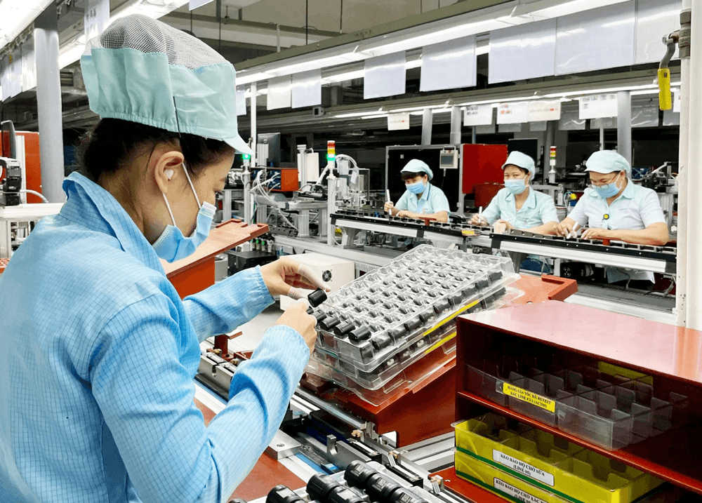Bình Dương: Sản xuất công nghiệp, xuất khẩu tăng tốc