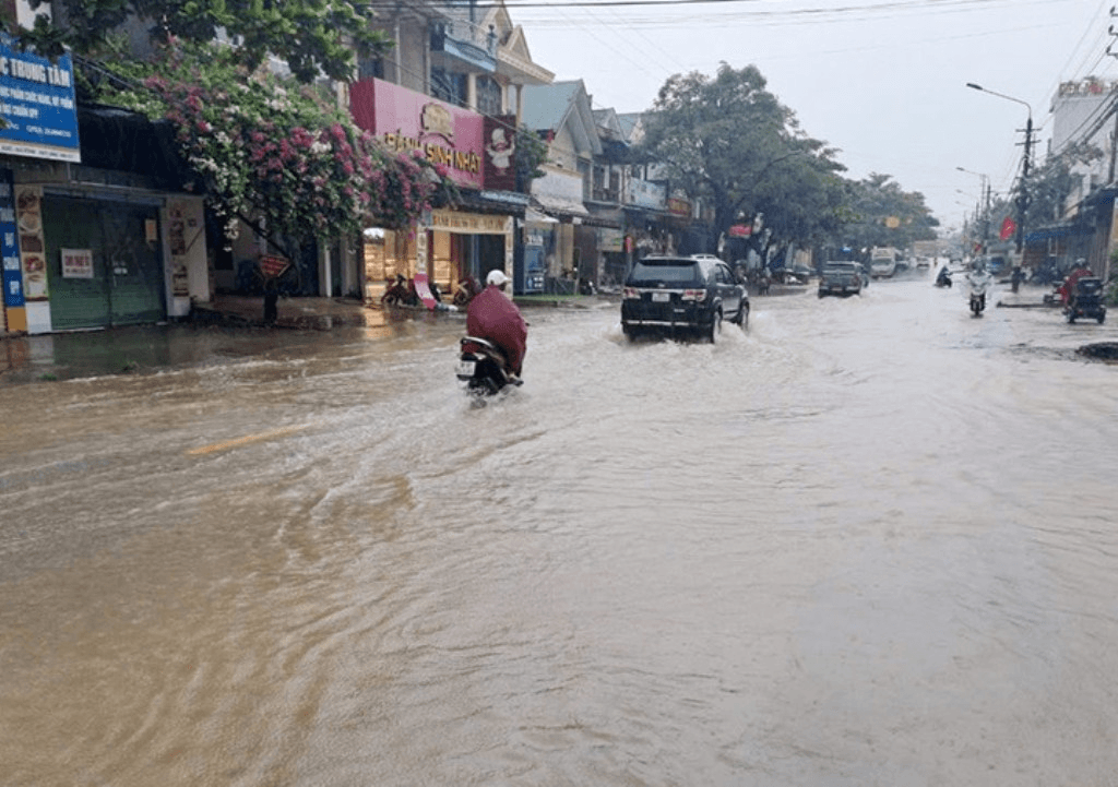 Hà Tĩnh mưa lớn, nguy cơ cao xảy ra lũ lụt