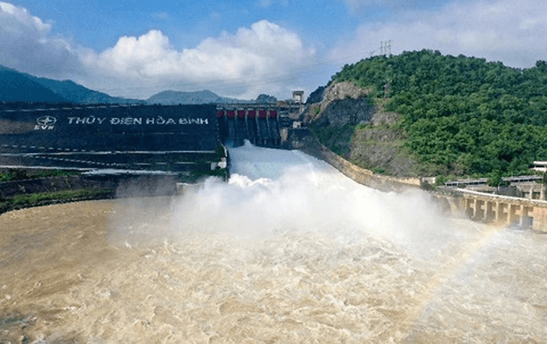 Từ 12 giờ ngày 22-9, mở một cửa xả đáy hồ thủy điện Hòa Bình