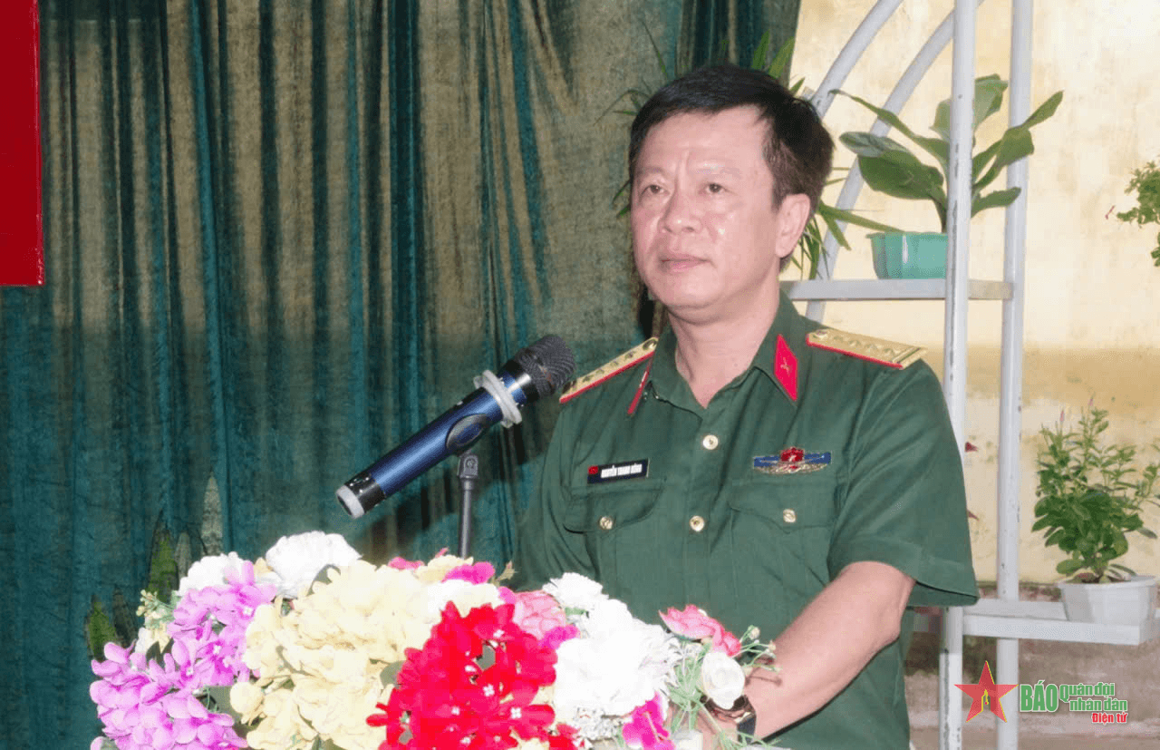 Sư đoàn 968 (Quân khu 4) nắm tình hình cán bộ, chiến sĩ tham gia thực binh bắn đạn thật trong diễn tập