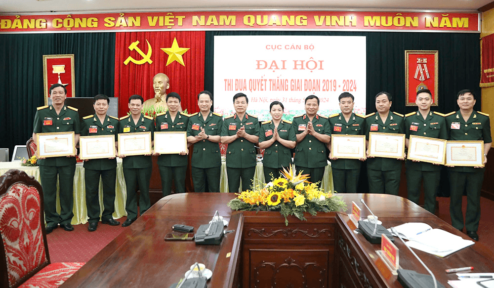 Thực hiện tốt nhiệm vụ tham mưu chiến lược về công tác cán bộ