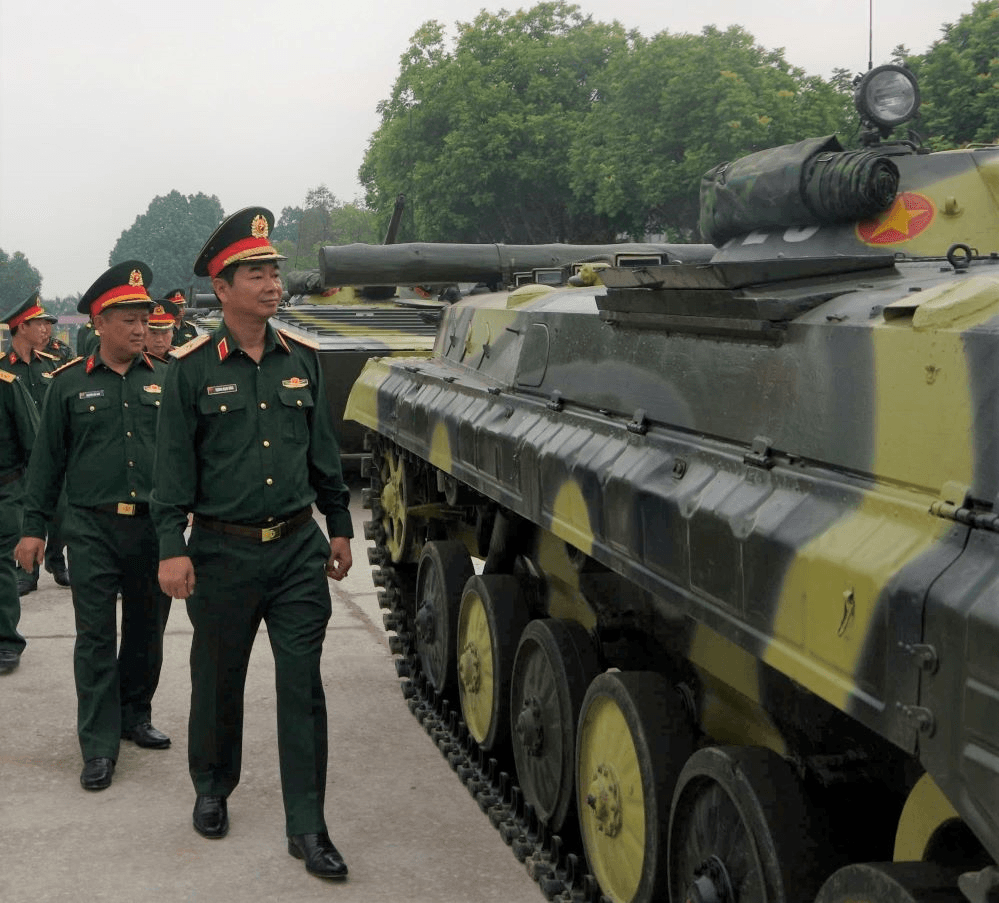 Làm chủ trang bị, nâng cao khả năng cơ động sẵn sàng chiến đấu
