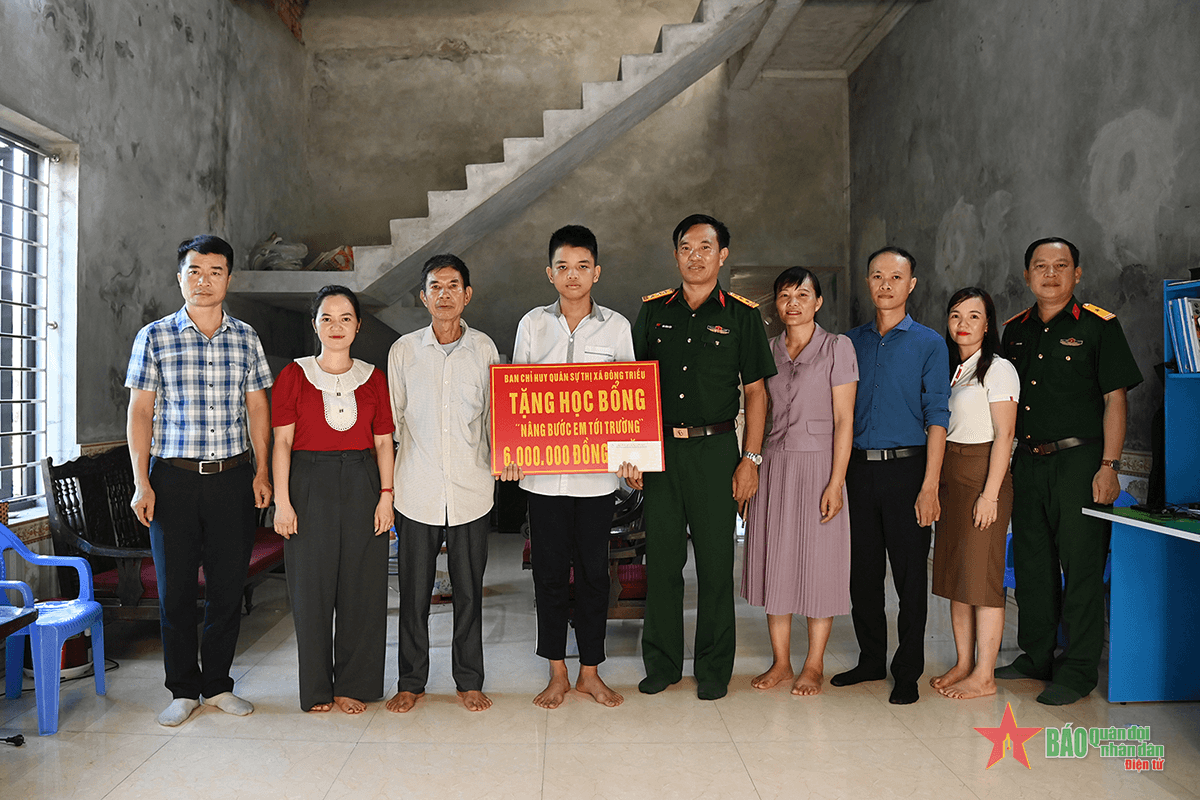 LLVT tỉnh Quảng Ninh: Tiếp niềm tin cho học sinh có hoàn cảnh khó khăn tới trường