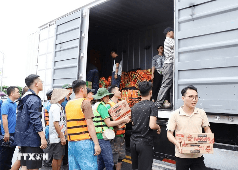 Để hàng cứu trợ đến đúng lúc, đúng nơi