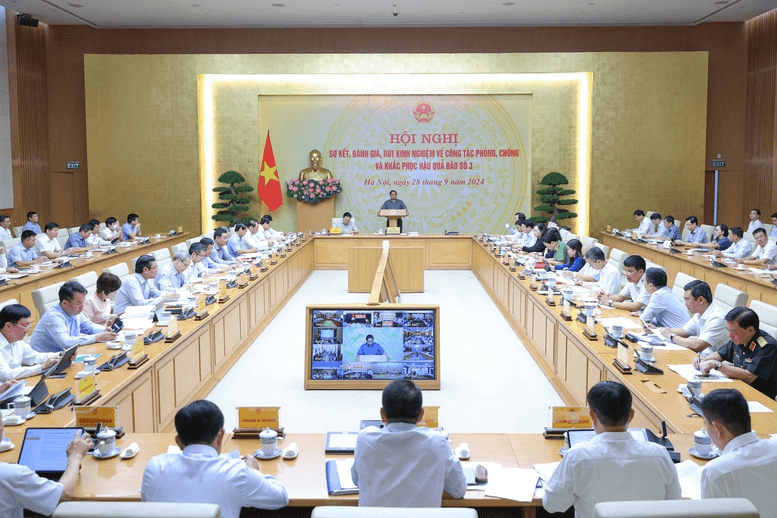 Thủ tướng Phạm Minh Chính chủ trì Hội nghị rút kinh nghiệm về ứng phó với bão số 3