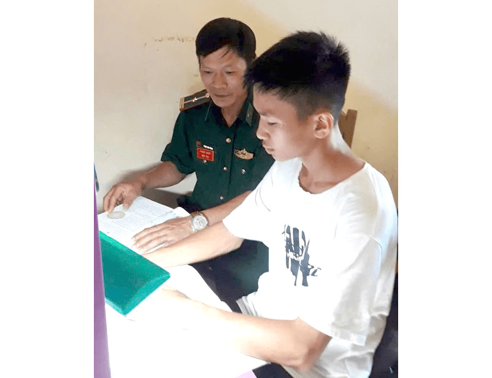 Con nuôi biên phòng đỗ Học viện Biên phòng