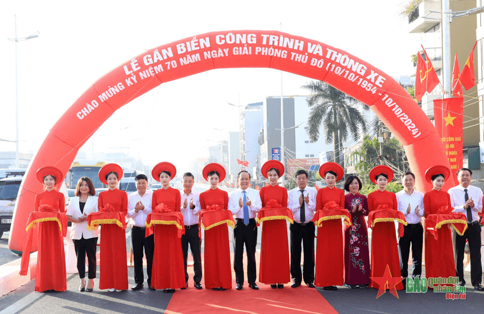 Hà Nội: Chính thức thông xe 2 tuyến đường Âu Cơ và Xuân Diệu, quận Tây Hồ