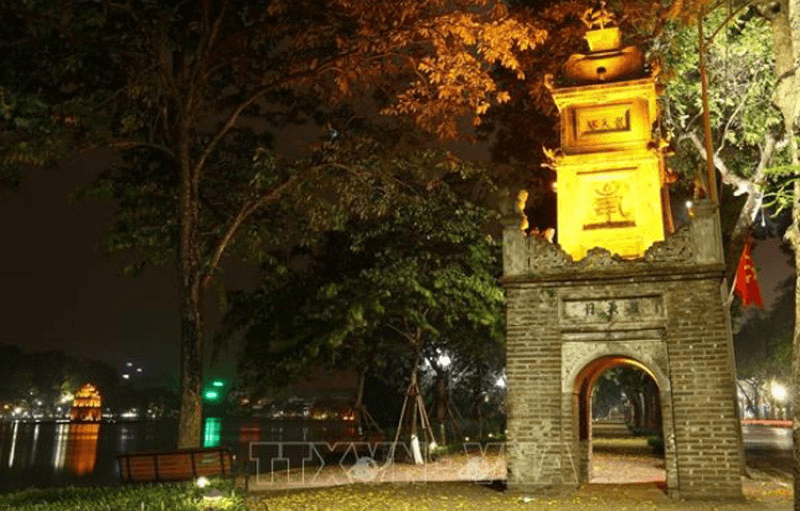 Hà Nội - 70 năm Thủ đô anh hùng: Gắn kết giá trị di sản văn hóa phố cổ với phát triển kinh tế - xã hội
