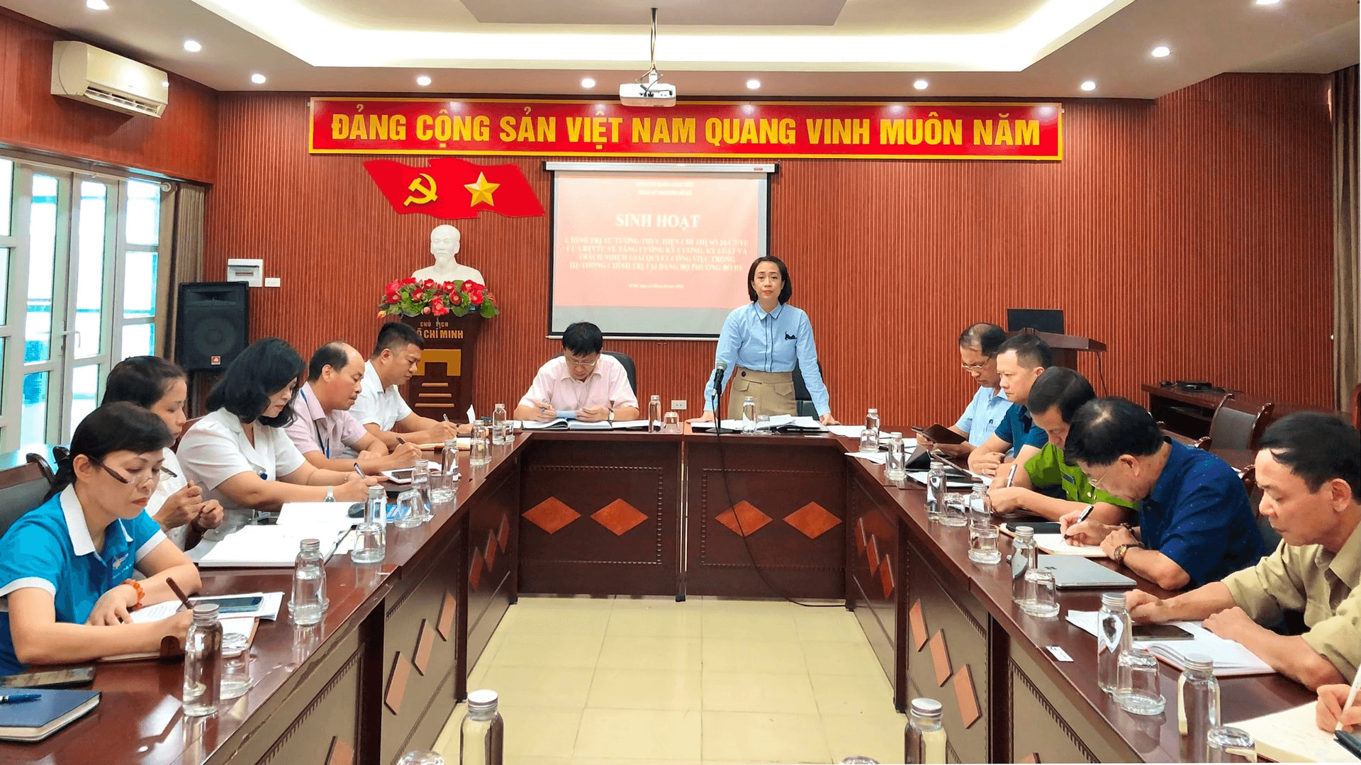 Giải quyết việc khó - thước đo đánh giá cán bộ