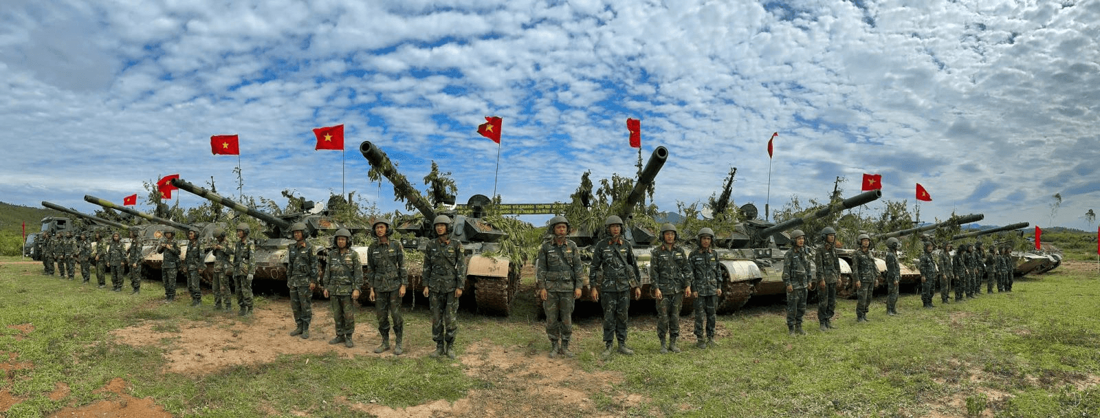 Diễn tập thành công chào mừng Ngày giải phóng Thủ đô
