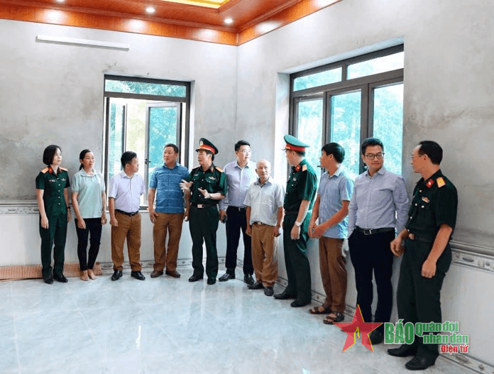 Binh chủng Tăng Thiết giáp: Khánh thành, bàn giao 2 “nhà đại đoàn kết” tại Hòa Bình