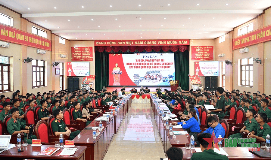 Dấn thân, tận hiến, vì dân là đặc trưng nổi bật của phẩm chất Bộ đội Cụ Hồ