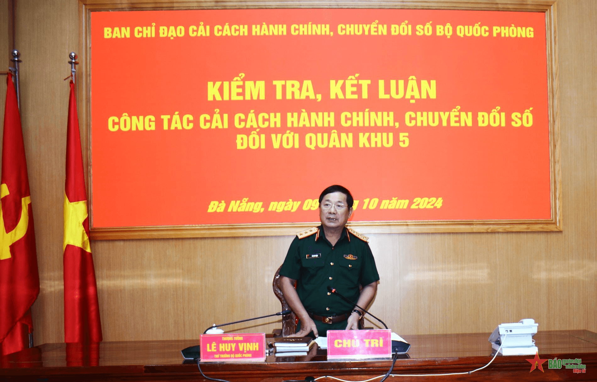Thượng tướng Lê Huy Vịnh kiểm tra công tác cải cách hành chính, chuyển đổi số tại Quân khu 5
