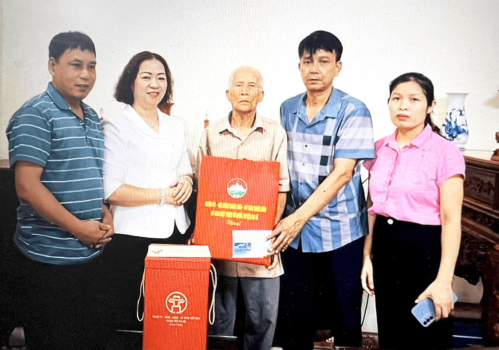 Đoàn kết vì cuộc sống ấm no