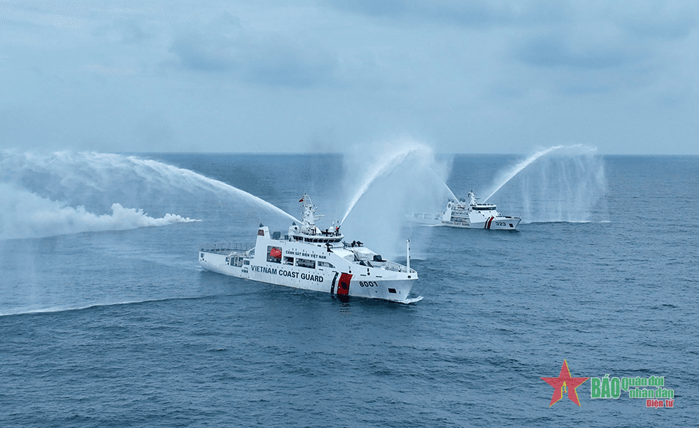 Cảnh sát biển Việt Nam - Indonesia phối hợp luyện tập cứu hộ, cứu nạn trên biển