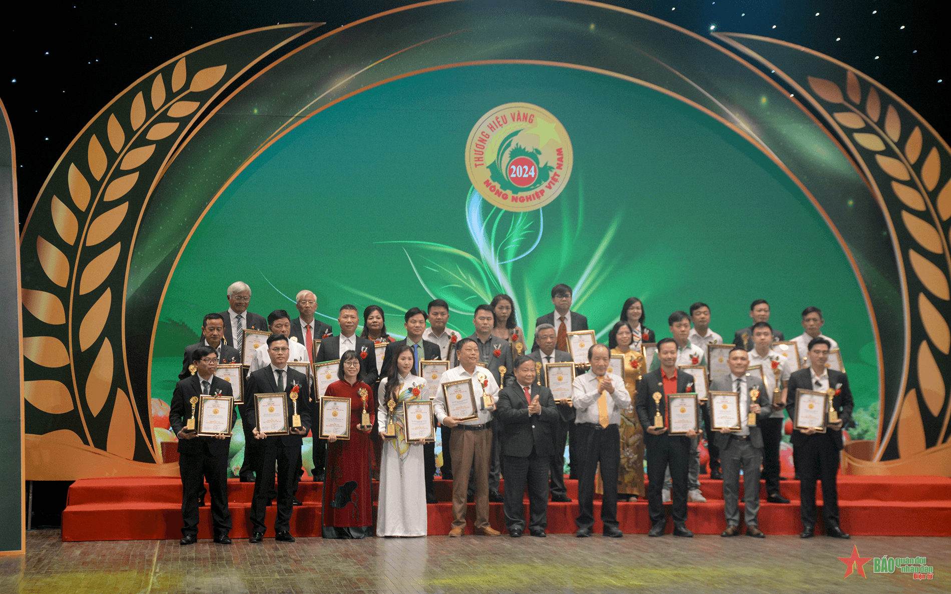 Lễ tôn vinh “Thương hiệu Vàng nông nghiệp Việt Nam” năm 2024