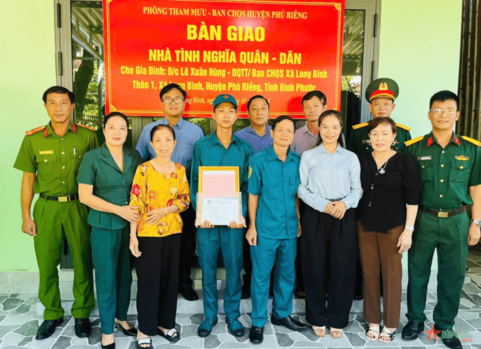 Bình Phước bàn giao nhà “Tình nghĩa quân- dân”