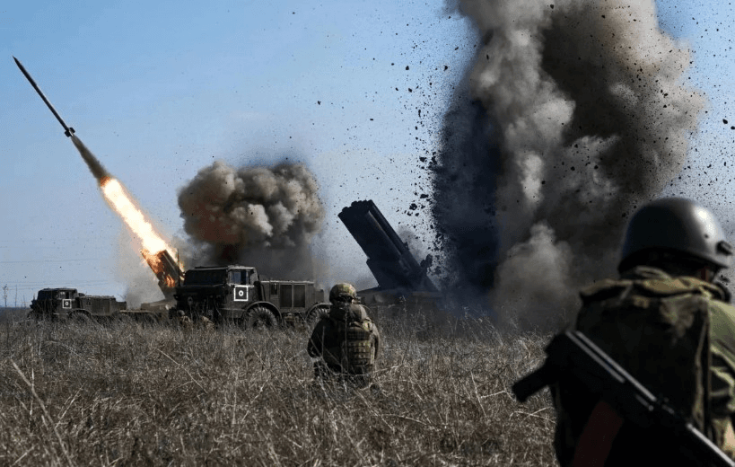Nga phá hủy 2 bệ phóng pháo phản lực phóng loạt HIMARS và tên lửa Vampire