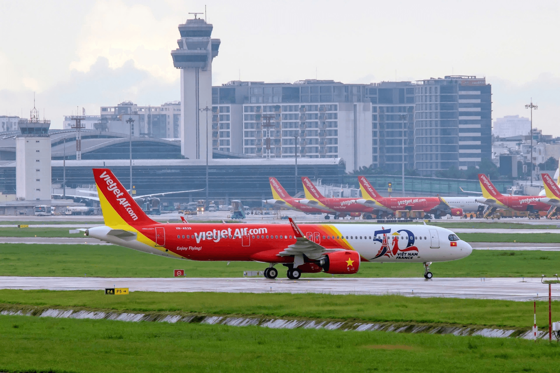 Cùng Vietjet tận hưởng đại tiệc vé bay chỉ từ 0 đồng