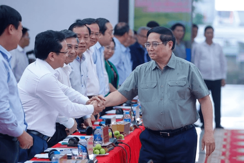 Thủ tướng Phạm Minh Chính chủ trì Hội nghị triển khai Đề án 1 triệu héc-ta lúa chất lượng cao, phát thải thấp