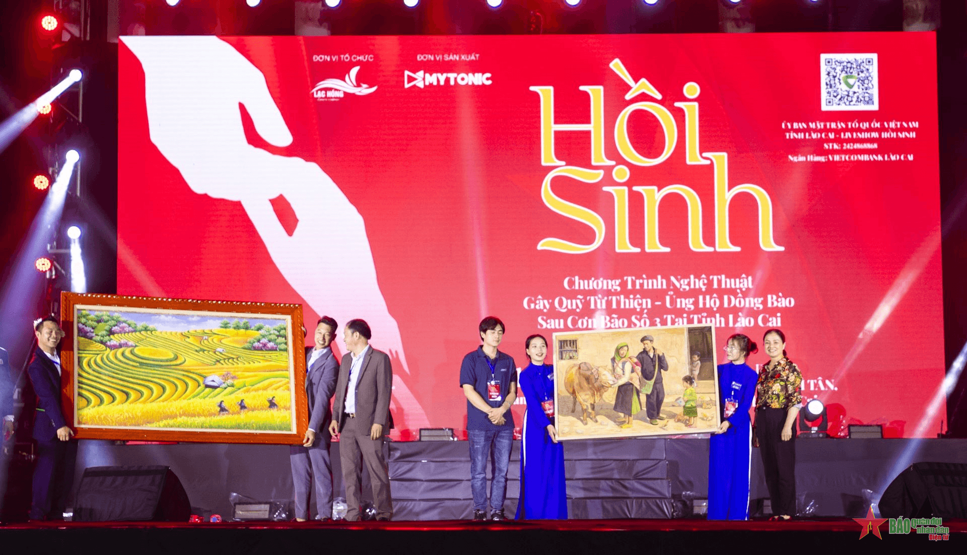 Liveshow “Hồi sinh” quyên góp gần 2,4 tỷ đồng ủng hộ nhân dân Lào Cai