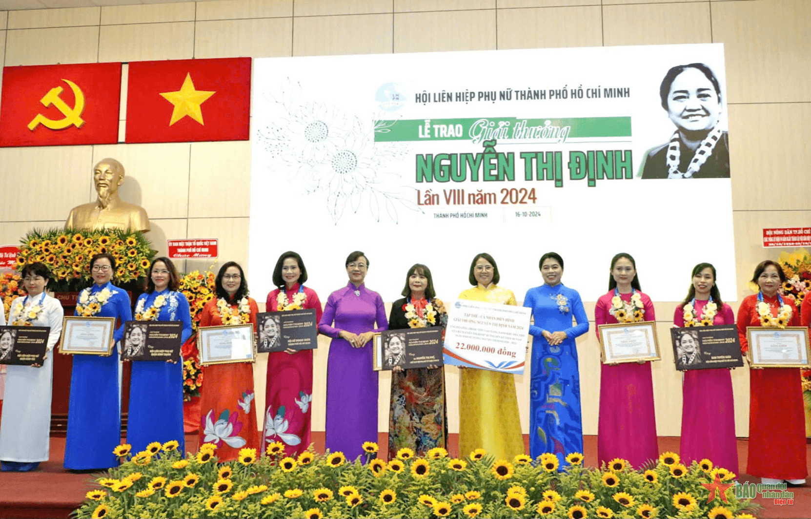 Trao giải thưởng Nguyễn Thị Định tặng 6 tập thể, cá nhân phụ nữ tiêu biểu