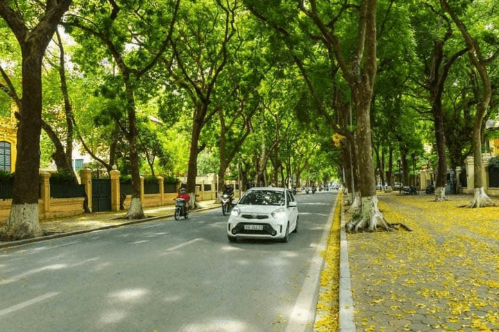 Thời tiết hôm nay (18-10): Bắc Bộ ngày nắng hanh, Tây Nguyên, Nam Bộ có mưa dông