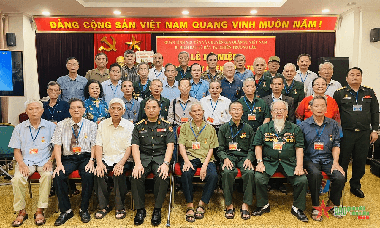 Kỷ niệm 50 năm Ngày chiến thắng trở về