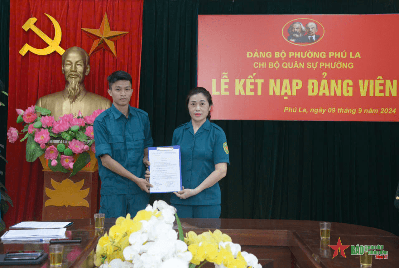 Khơi nguồn phát triển đảng viên dân quân tự vệ và dự bị động viên ở Hà Đông