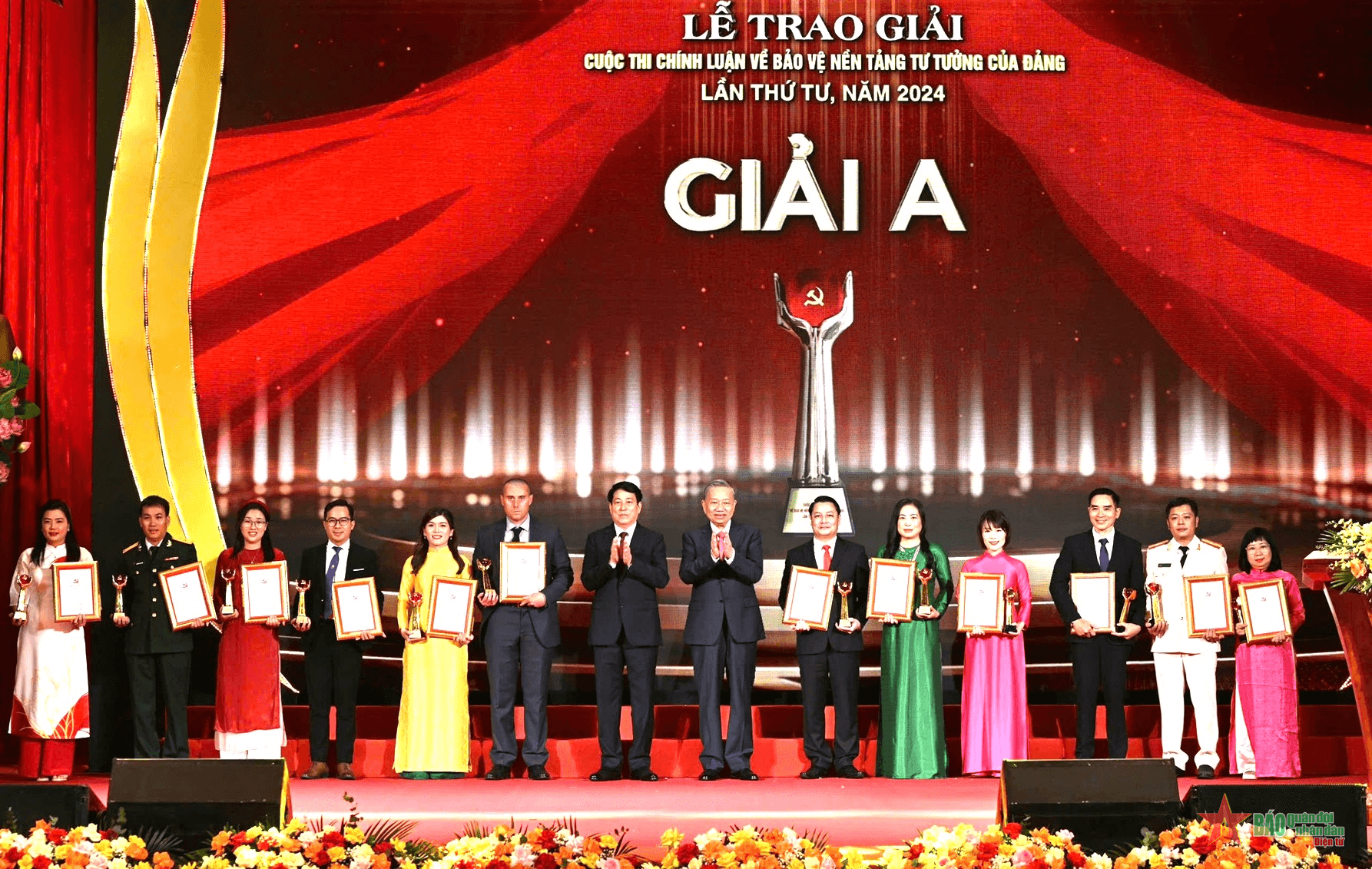 Tổng Bí thư, Chủ tịch nước Tô Lâm dự Lễ trao giải Cuộc thi chính luận về bảo vệ nền tảng tư tưởng của Đảng lần thứ tư, năm 2024