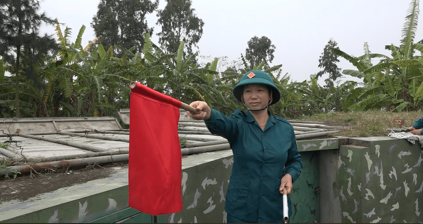 Phan Thị Hương Lý: Nữ Đại đội trưởng dân quân gương mẫu, trách nhiệm