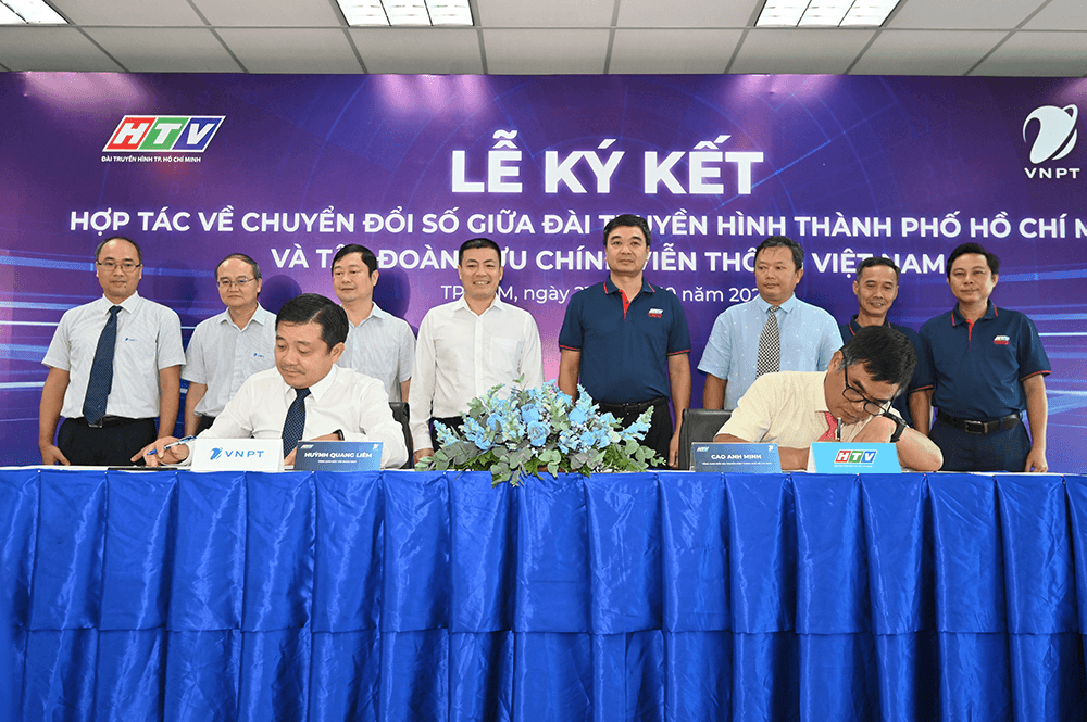 Lễ ký kết hợp tác về chuyển đổi số giữa Đài Truyền hình Thành phố Hồ Chí Minh và Tập đoàn VNPT