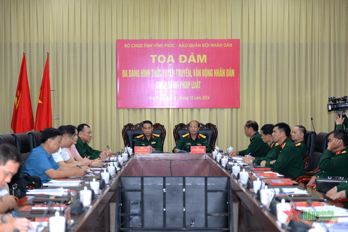 Vĩnh Phúc: Tọa đàm “Đa dạng hình thức tuyên truyền, vận động nhân dân chấp hành pháp luật”