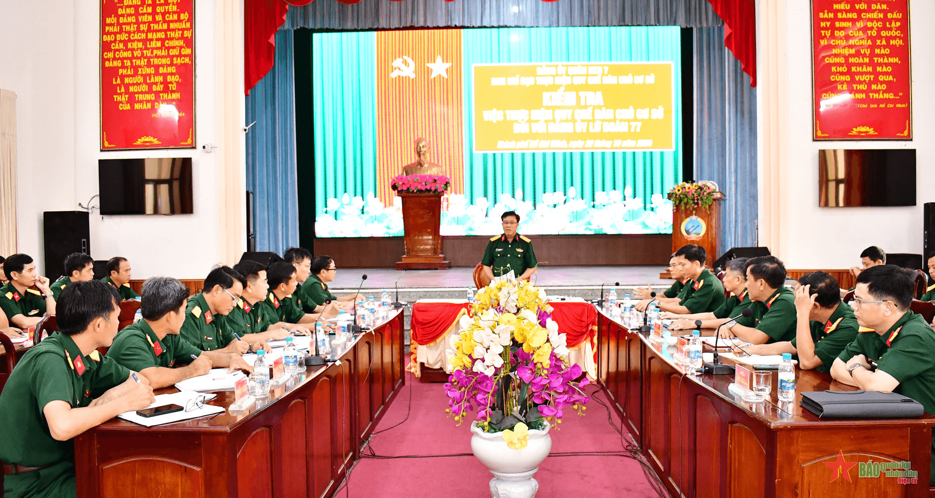 Quân khu 7 kiểm tra việc thực hiện quy chế dân chủ cơ sở tại Lữ đoàn Phòng không 77