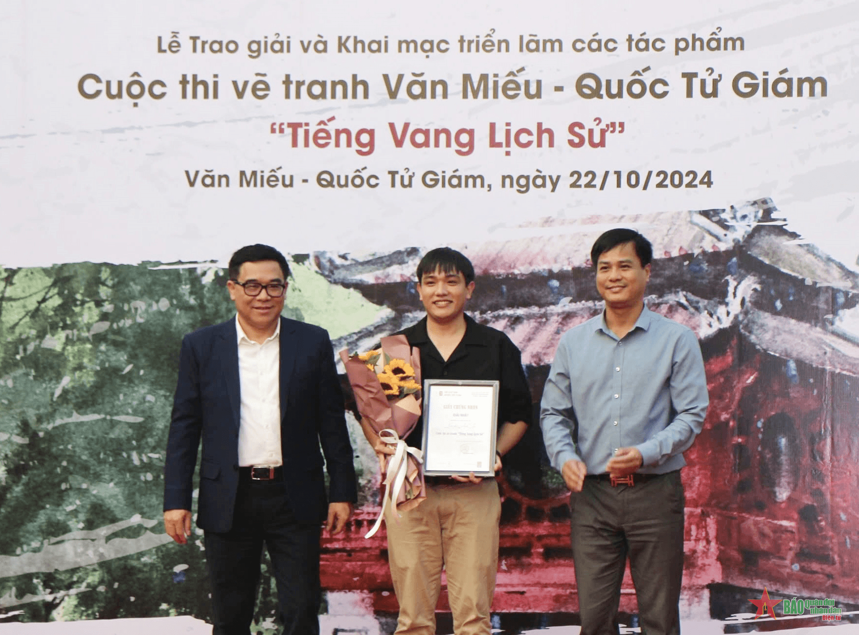 Trao giải cuộc thi “Tiếng vang lịch sử: Diễn giải Văn Miếu - Quốc Tử Giám qua hội họa”