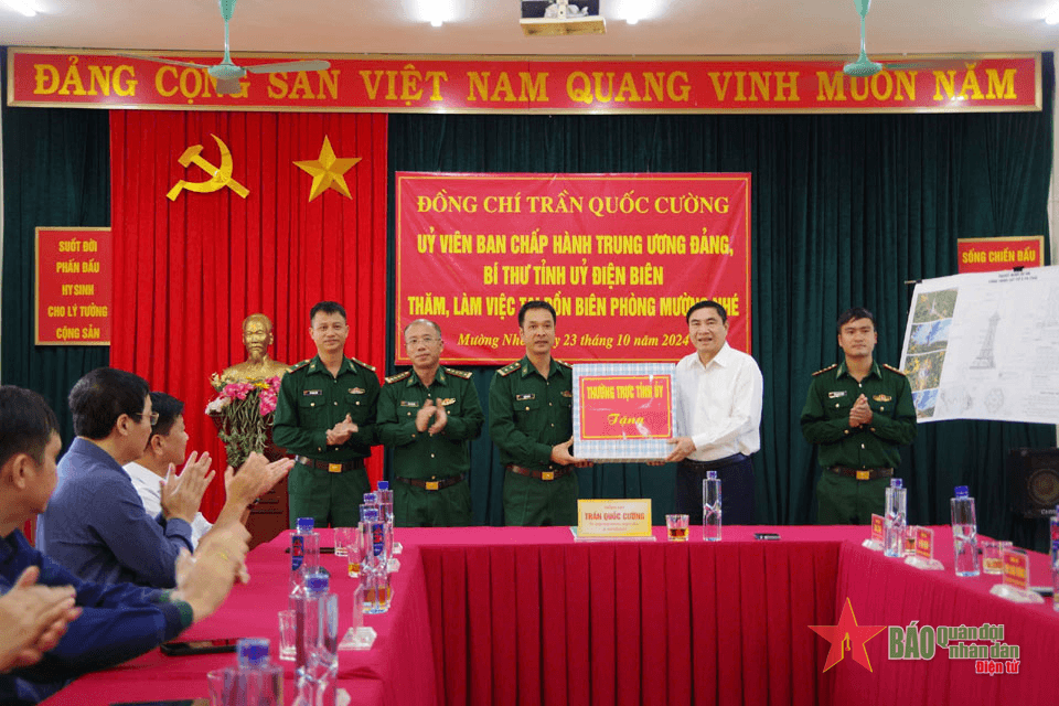 Bí thư Tỉnh ủy Điện Biên Trần Quốc Cường thăm, làm việc tại huyện Mường Nhé