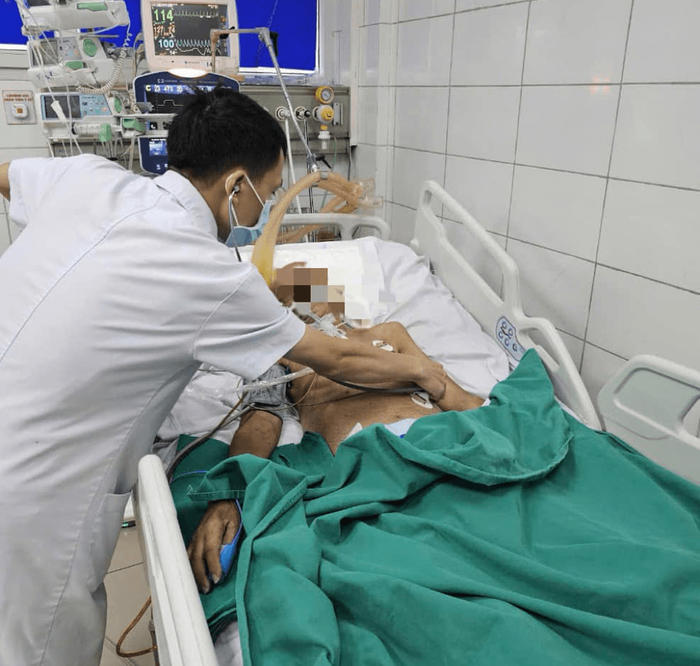 Một bệnh nhân nguy kịch vì nhiễm giun lươn lan tỏa