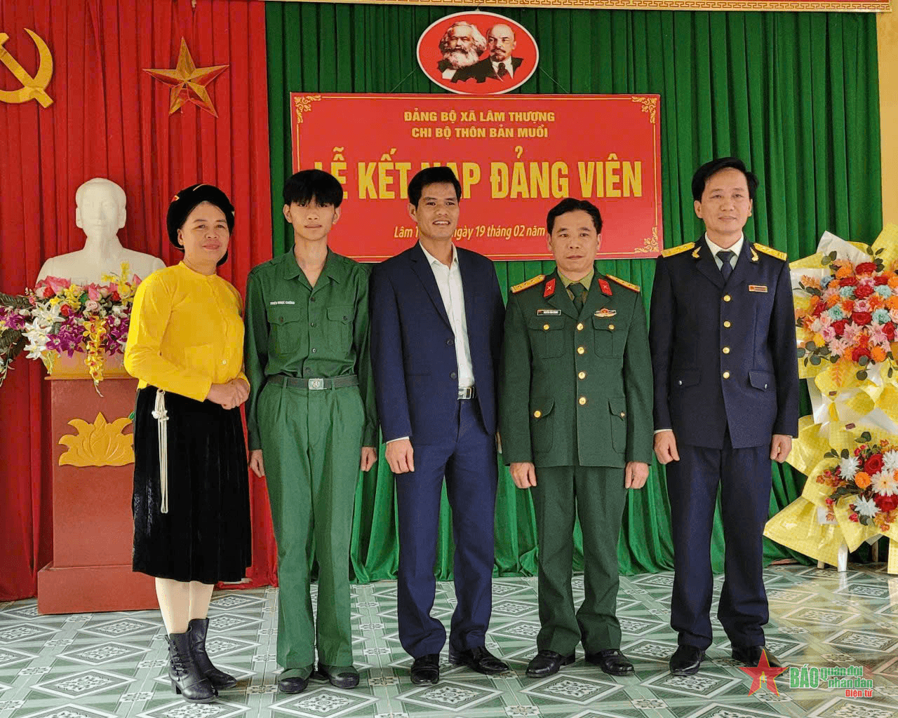 Tạo nguồn cán bộ từ sớm, từ xa cho cơ sở ở Quân khu 2