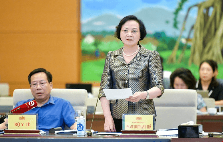 Bộ trưởng Bộ Nội vụ nói về việc tăng lương vào năm 2025