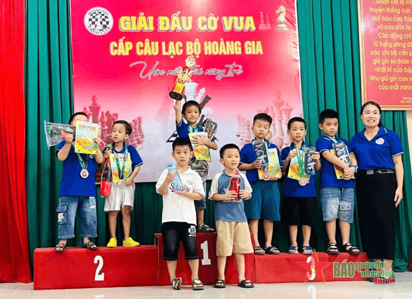 Nuôi dưỡng đam mê cờ vua cho trẻ em