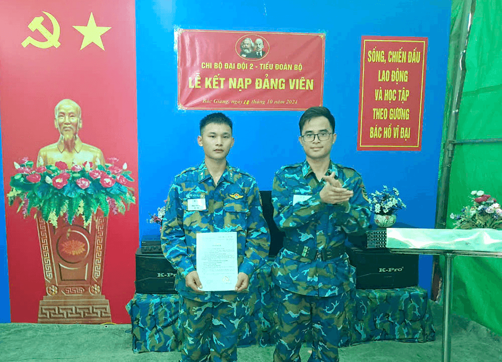 Vinh dự được kết nạp Đảng trong diễn tập