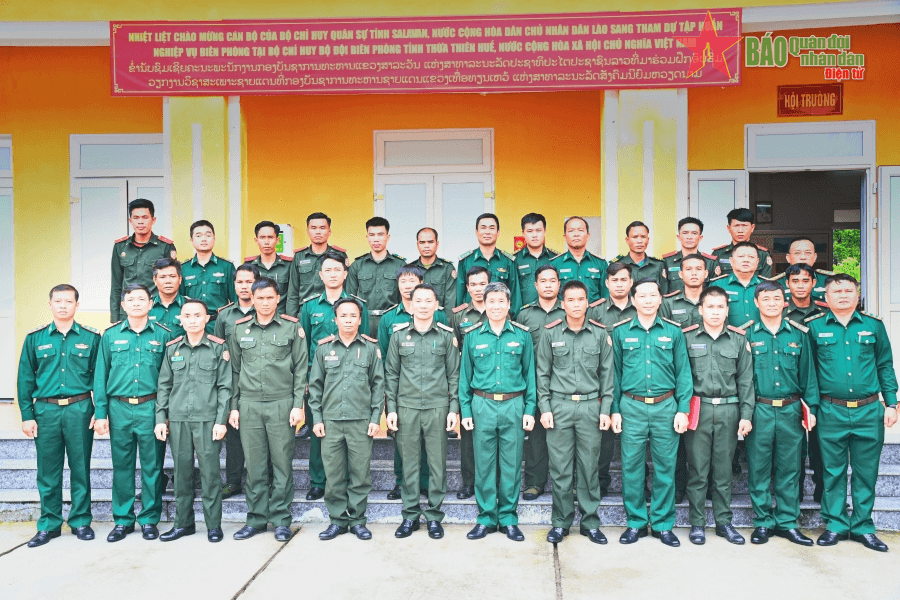 Thừa Thiên Huế: Cán bộ Quân đội Lào kết thúc tập huấn nghiệp vụ Biên phòng