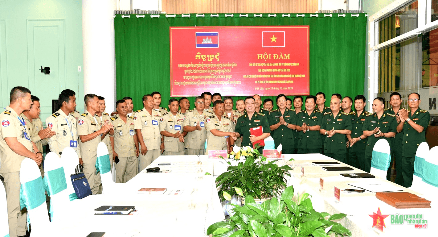 Bộ đội Biên phòng tỉnh Đắk Lắk và Ty Công an tỉnh Mondulkiri tăng cường hợp tác giữ gìn an ninh trật tự