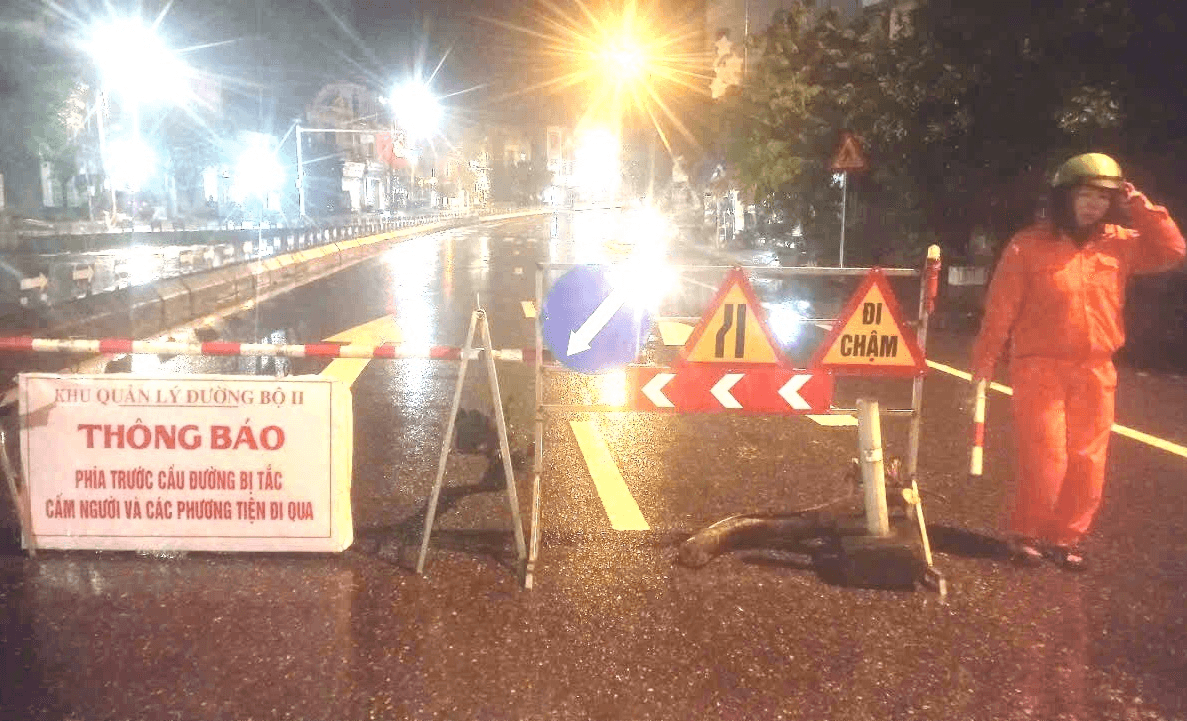 Gần 30 vị trí bị ngập trên các tuyến quốc lộ do ảnh hưởng của mưa, bão