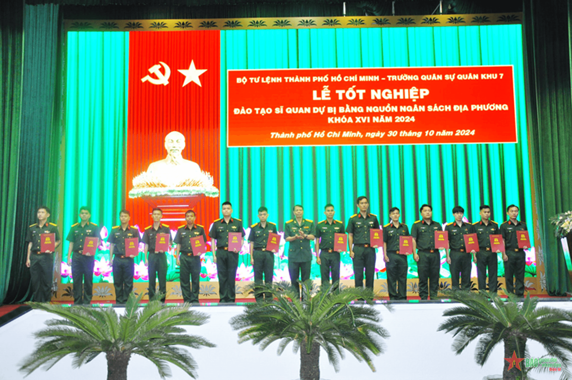 Bộ tư lệnh TP Hồ Chí Minh phối hợp tổ chức lễ tốt nghiệp khóa đào tạo sĩ quan dự bị