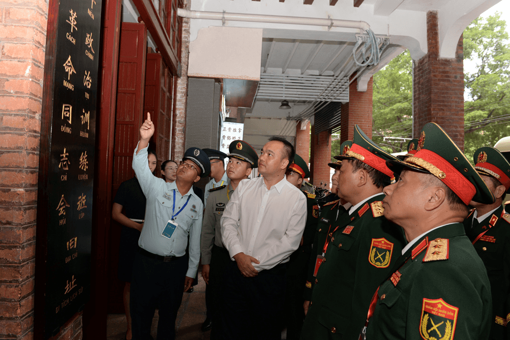 Đoàn đại biểu cấp cao Bộ Quốc phòng kết thúc chuyến thăm Trung Quốc