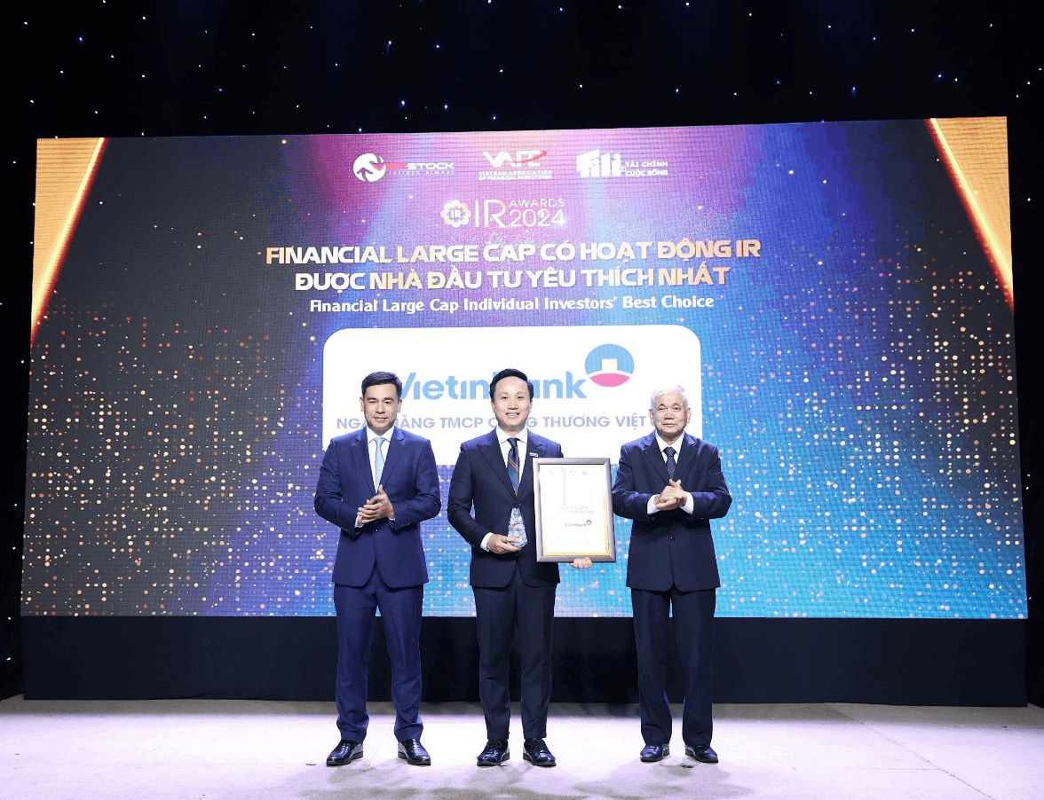 VietinBank (HOSE: CTG) nhận danh hiệu “Doanh nghiệp niêm yết có hoạt động Quan hệ nhà đầu tư được yêu thích nhất”