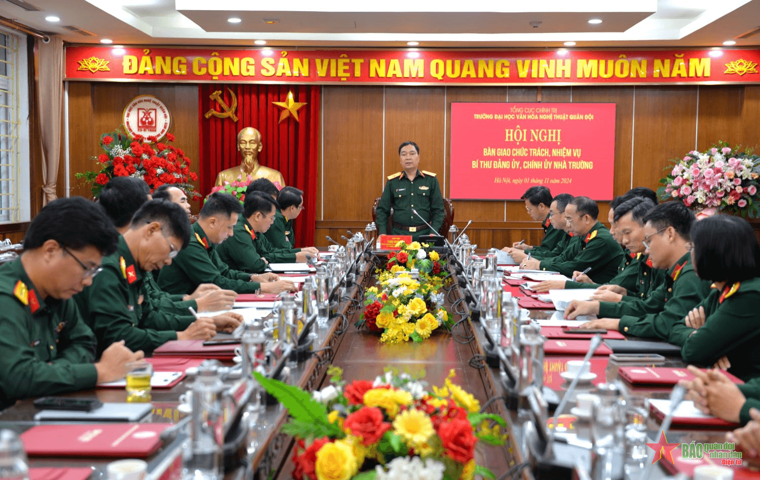 Bàn giao chức trách, nhiệm vụ Bí thư Đảng ủy, Chính ủy Trường Đại học Văn hóa nghệ thuật Quân đội