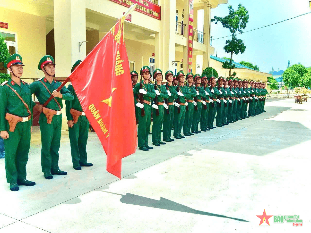 Thi đua lập thành tích chào mừng kỷ niệm Ngày thành lập Quân đoàn 12